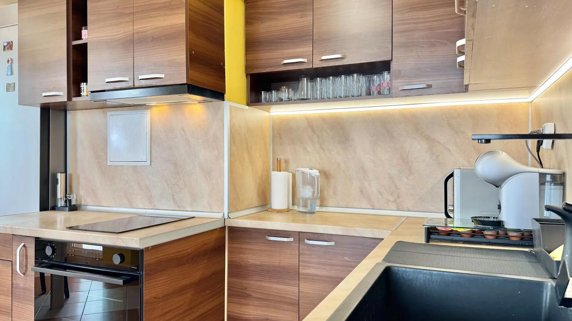 Seasky Smarthome Penthouse For 6 Guests With Private Parking 5 Minutes Аway From Central Beach Burgas And City Centre Διαμέρισμα