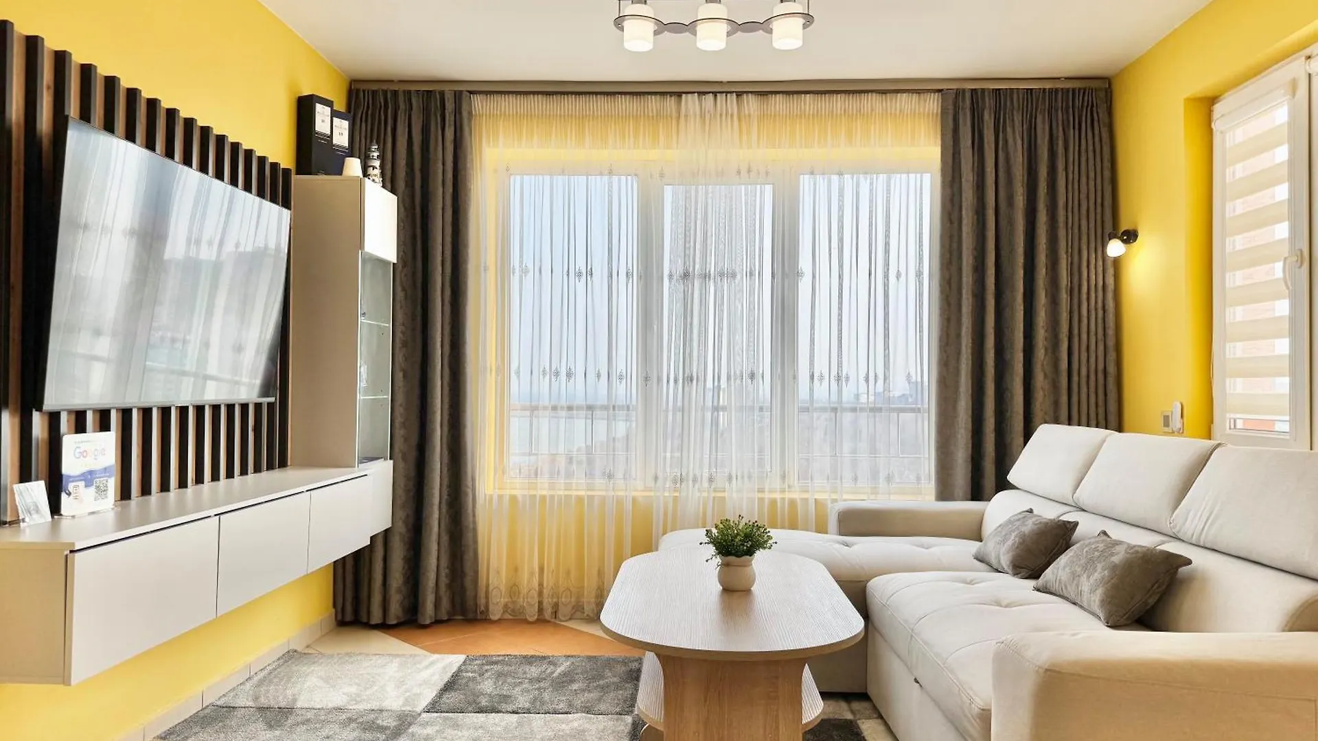 Seasky Smarthome Penthouse For 6 Guests With Private Parking 5 Minutes Аway From Central Beach Burgas And City Centre Διαμέρισμα